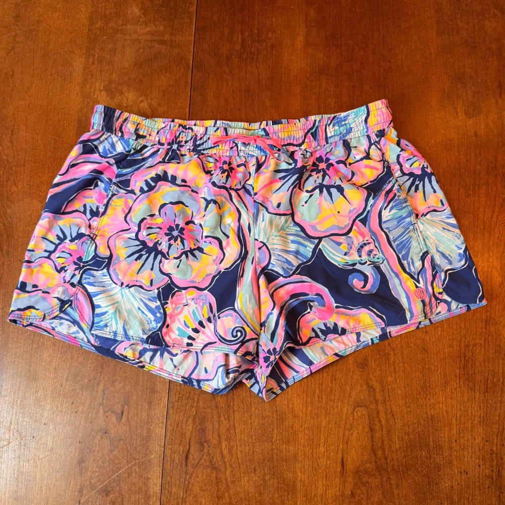 Lilly Pulitzer Shorts Womens L Multi Ocean Trail Floral Shell Athletic Running